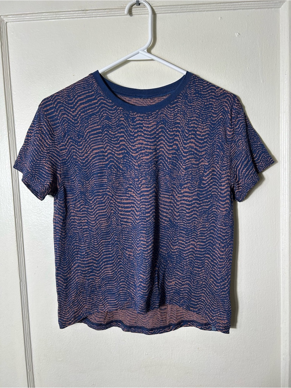 Lululemon train to be ripple wave mineral blue short sleeve tee womens S/M
